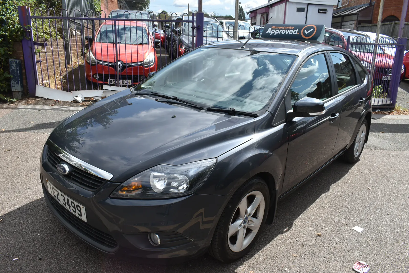 Ford Focus Zetec 100